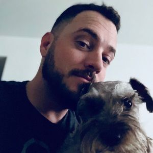 Meet your Posher, Jonathan